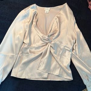 Nicole Miller pale pink Medium long sleeve blouse